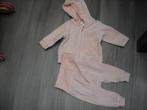 vestje en broek-zachte badstof-maat 62-2euro, Enlèvement, Utilisé, Fille