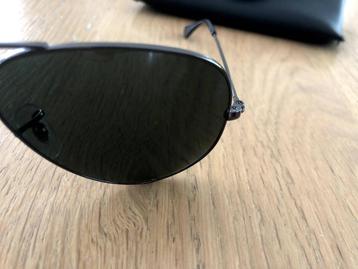 Ray Ban Aviator RB3025 Classic / Gunmetal - Green beschikbaar voor biedingen