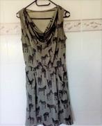 Jacqueline Riu : khaki jurk , speels kleed zebra's , mt S, Comme neuf, Vert, Taille 36 (S), Jacqueline Riu