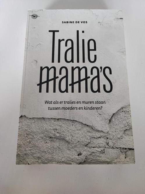 Sabine De Vos - Tralie mama's, Boeken, Politiek en Maatschappij, Zo goed als nieuw, Ophalen of Verzenden