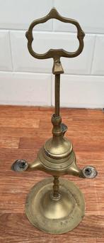 18de eeuwse messing lucerna, gemerkt, Romeinse herkomst, Enlèvement ou Envoi, Cuivre