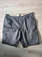 Short gris XL neuf, Quechua, Ophalen of Verzenden, Grijs, Maat 56/58 (XL)