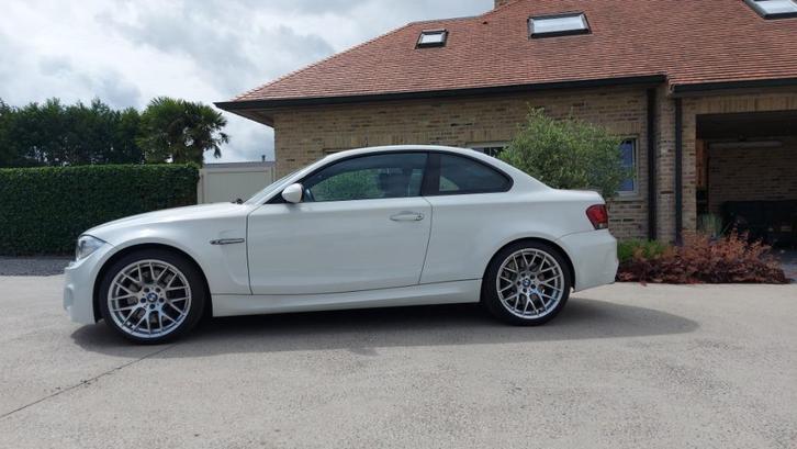 bmw 1M absolute nieuwstaat!, Auto's, BMW, Particulier, 1 Reeks, Benzine, Euro 5, Coupé, 2 deurs, Handgeschakeld, Wit, Zwart, Leder