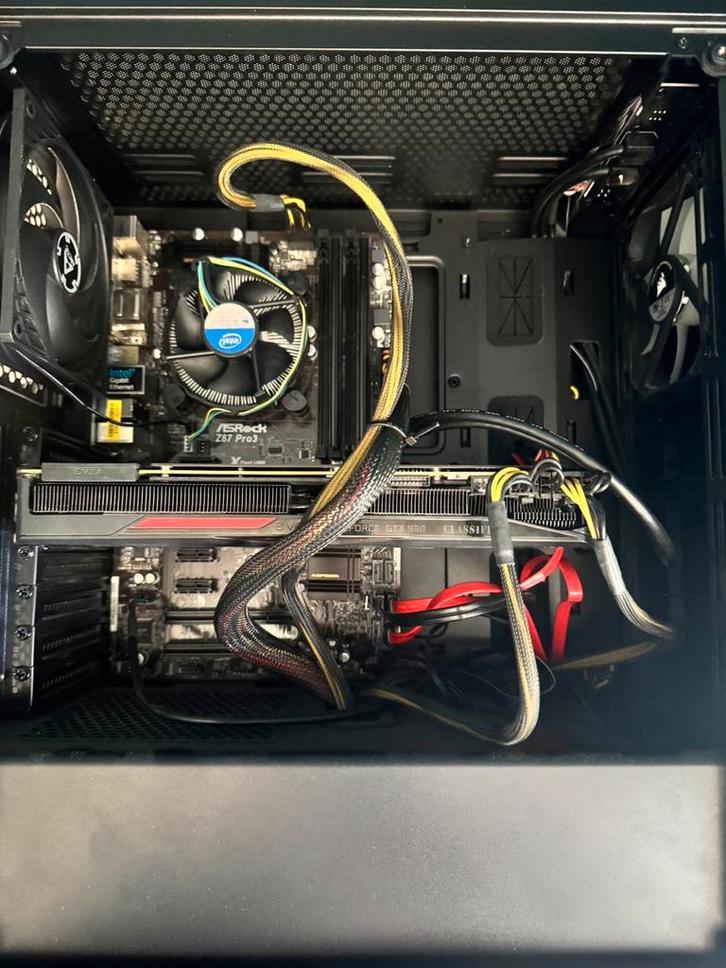 Tour + ecran 21.5" - i5 8go gtx980, Computers en Software, Desktop Pc's, Gebruikt, 3 tot 4 Ghz, 8 GB, Met videokaart, Met monitor