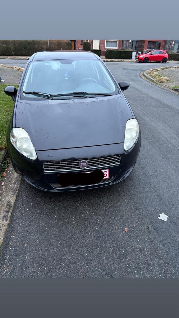 Fiat punto grande 2009, Auto's, Fiat, Bedrijf, Grande Punto, Benzine, Euro 4, Coupé, 5 deurs, Handgeschakeld, Zwart, Grijs, Stof