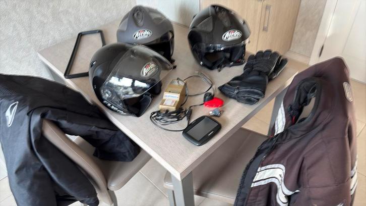 Motoruitrusting, Motos, Vêtements | Casques de moto, Casque jet, L, Autres marques, Seconde main, Enlèvement
