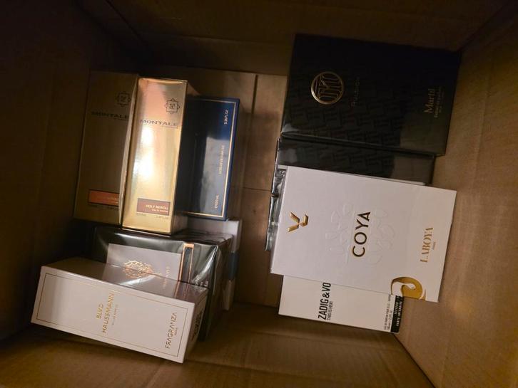 Parfumset, Verzamelen, Parfumverzamelingen, Ophalen