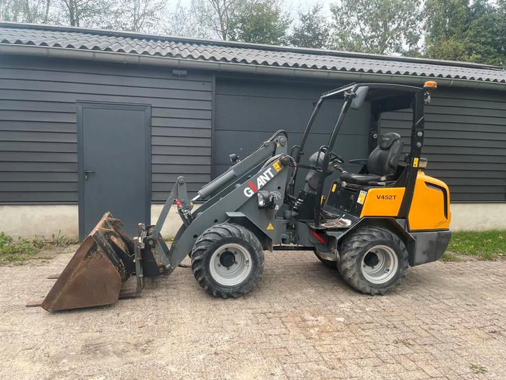 Giant v452t kniklader wiellader schaffer weidemann, Zakelijke goederen, Machines en Bouw | Heftrucks en Intern transport, Ophalen of Verzenden