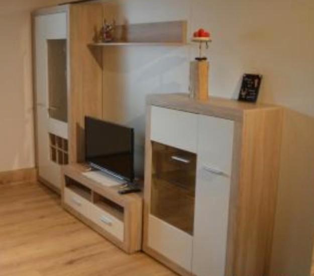 Tv wand met salontafel en vitrinekast licht eik kleur, Huis en Inrichting, Kasten |Televisiemeubels, Glas, Ophalen