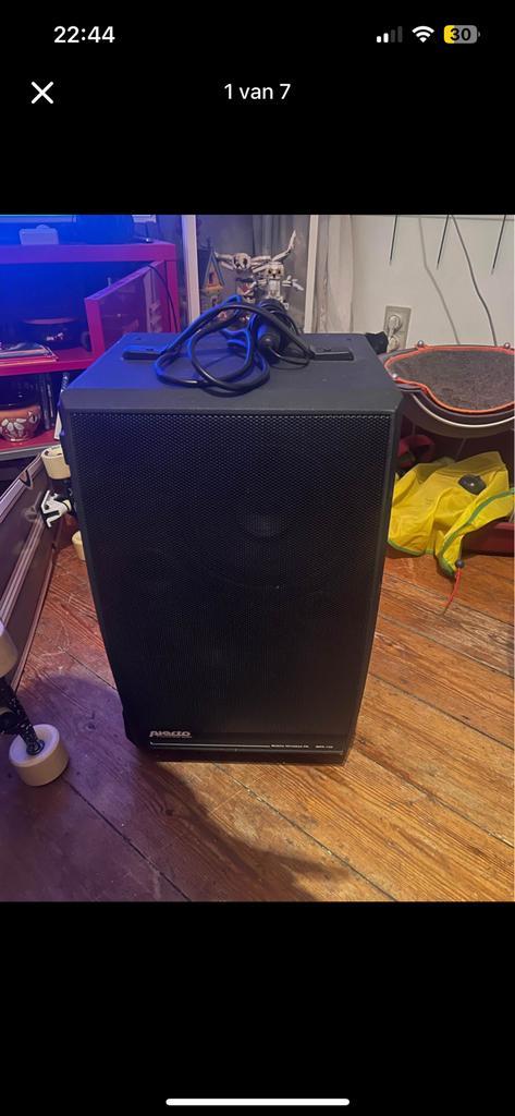 Te koop: Speakerbox met microfoon, Audio, Tv en Foto, Luidsprekerboxen, Zo goed als nieuw, Ophalen