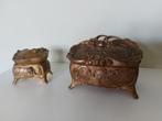 2 boîtes à bijoux anciennes sur pieds 1 Jennings Brothers 93, Antiquités & Art, Antiquités | Bronze & Cuivre, Enlèvement ou Envoi