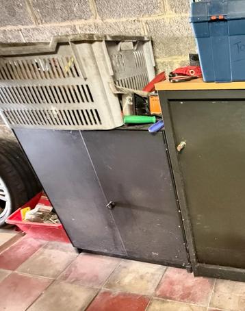Armoire métallique à portes 80 x 42 x H88 beschikbaar voor biedingen