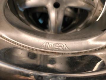 anterra velgen met nog goede banden  beschikbaar voor biedingen