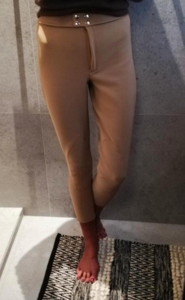 Nieuwe rijbroek Boyard, Kleding | Dames, Broeken en Pantalons, Nieuw, Maat 36 (S), Beige, Ophalen of Verzenden