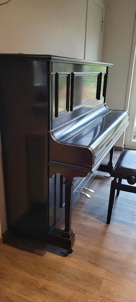 Akoestische buffetpiano, Muziek en Instrumenten, Piano's, Gebruikt, Piano, Zwart, Ophalen