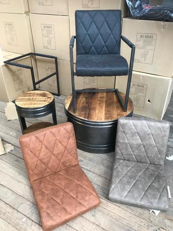 STOCKVERKOOP: Stoel COWBOY in cognac, antraciet of taupe.  beschikbaar voor biedingen