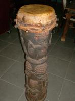 ANTIEKE DJEMBE, Ophalen