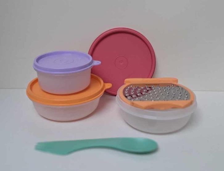 Tupperware™ « Rasp en Ruimtekommetje » babymaaltijd, Huis en Inrichting, Keuken | Tupperware, Nieuw, Bus of Trommel, Groen, Wit