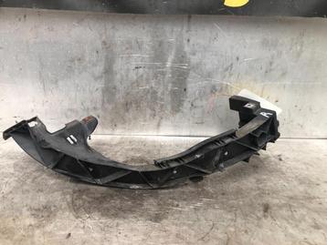 Koplampframe rechts van een BMW 1-Serie beschikbaar voor biedingen