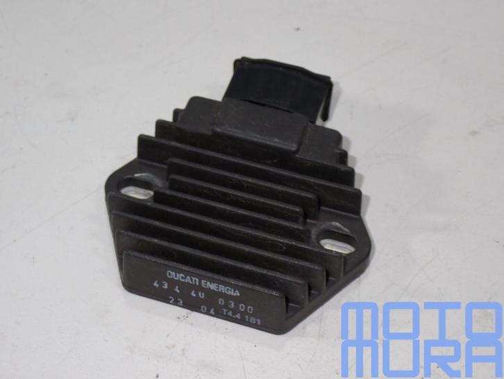 Spanningsregelaar Honda CBR600F 1991 - 2000 CBR900RR 1992 -, Motoren, Onderdelen | Honda, Gebruikt, Ophalen of Verzenden