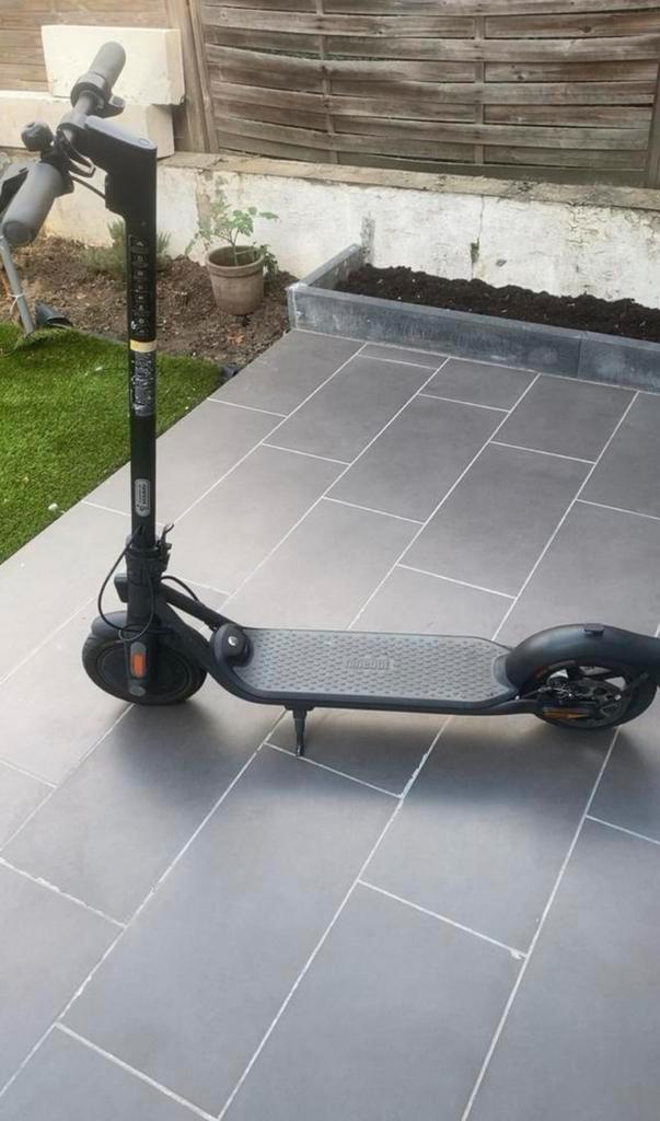 Elektrische step Ninebot f2, Fietsen en Brommers, Steps, Gebruikt, Elektrische step (E-scooter), Ophalen