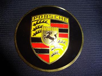 Badge métallique Porsche vintage des années 1960