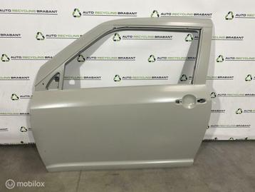 Portier Links Suzuki Swift NIEUW ORIGINEEL 6800262K00 beschikbaar voor biedingen