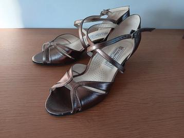 Nieuwe dansschoenen maat 38, Enlèvement ou Envoi, Comme neuf