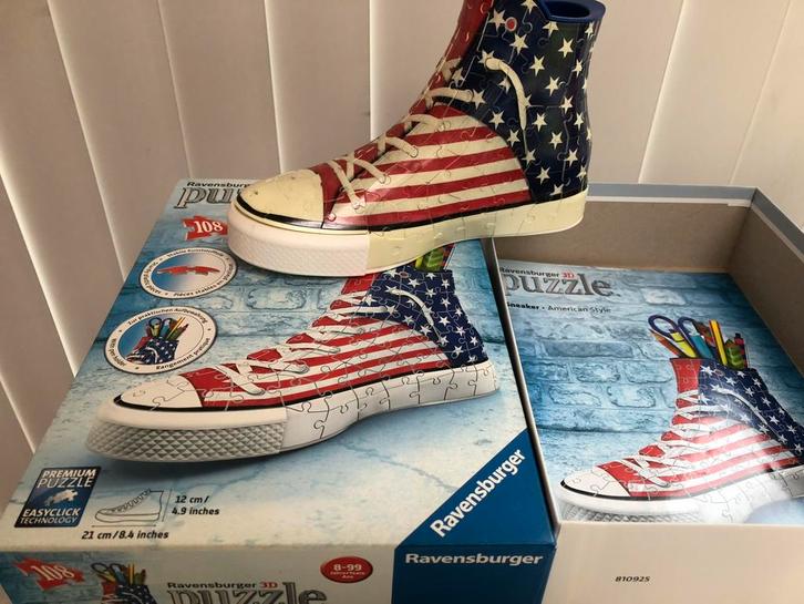 Ravensburger 3D puzzel sneaker Amerikaanse vlag, Hobby en Vrije tijd, Denksport en Puzzels, Gebruikt, Rubik's of 3D-puzzel, Minder dan 500 stukjes