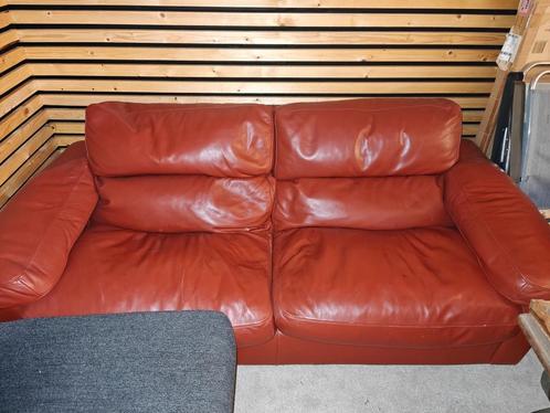 zetel, Huis en Inrichting, Zetels | Zetels, Gebruikt, Rechte bank, Tweepersoons, 150 tot 200 cm, 125 tot 150 cm, Leer, Ophalen