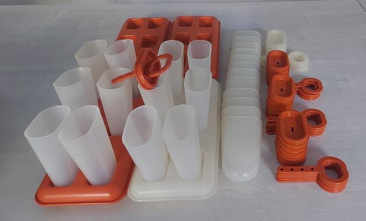 Tupperware ijslollies (4x6 = 24 ijsblokjes), Huis en Inrichting, Keuken | Tupperware, Gebruikt, Wit, Oranje, Ophalen