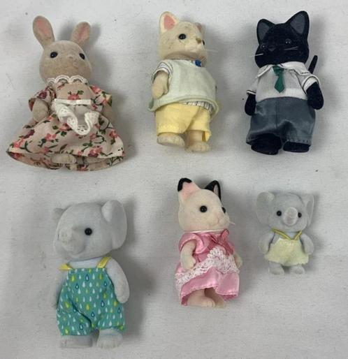 Sylvanian Families figuren set 6 stuks kat olifant poppen, Verzamelen, Poppenhuizen en Toebehoren, Zo goed als nieuw, Verzenden