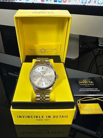 Montre Invicta disponible aux enchères