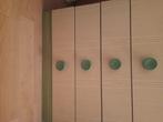 vintage nachtkastjes groen 2 stuks, Huis en Inrichting, Slaapkamer | Nachtkastjes, 55 tot 70 cm, Gebruikt, Hout, Ophalen