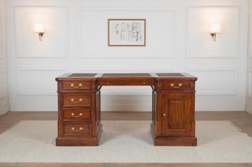 Klassiek Engels bureau 160x80 (NIEUW) beschikbaar voor biedingen