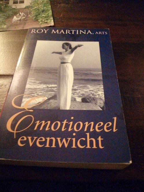 R. Martina - Emotioneel evenwicht, Boeken, Wetenschap, Zo goed als nieuw, Ophalen of Verzenden