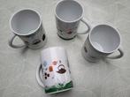 GRATIS : 4 theetassen, Huis en Inrichting, Keuken | Servies, Ophalen, Gebruikt, Overige stijlen, Kop(pen) en/of Schotel(s)