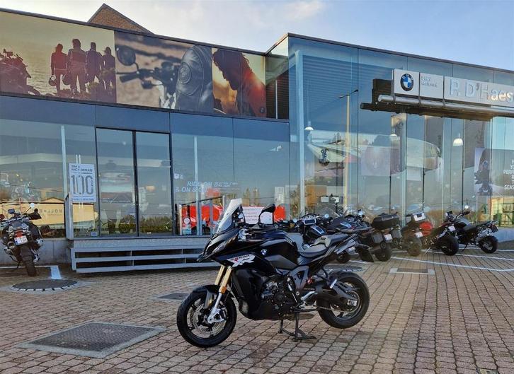 BMW S 1000 XR - EX DIRECTIE, Motos, Motos | BMW, Entreprise, Sport, plus de 35 kW, 4 cylindres, Permis Moto A, ABS, Régulateur de vitesse