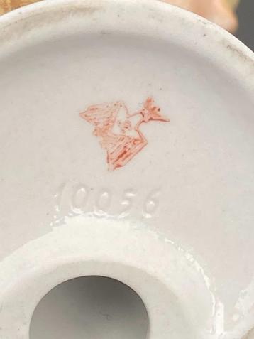 Gemerkt Duits retro porseleinen Art Deco beeldje beschikbaar voor biedingen