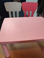 Table rose et chaises Ikea bleue et rose bonne condition, Enlèvement, Chaise(s)
