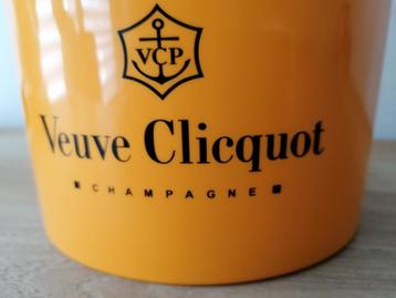 Super mooie, in perfecte staat ijskoeler Veuve Clicquot  beschikbaar voor biedingen