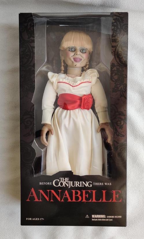 The Conjuring Annabelle mezco toys, Verzamelen, Beelden en Beeldjes, Zo goed als nieuw, Ophalen of Verzenden