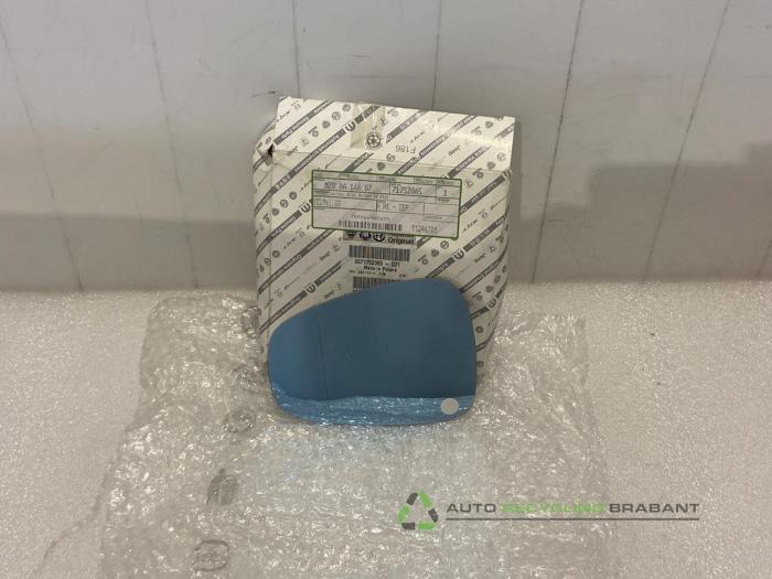 Glace rétroviseur gauche d'un Alfa Romeo Mito, Autos : Pièces & Accessoires, Rétroviseurs, Alfa Romeo, Utilisé, 3 mois de garantie