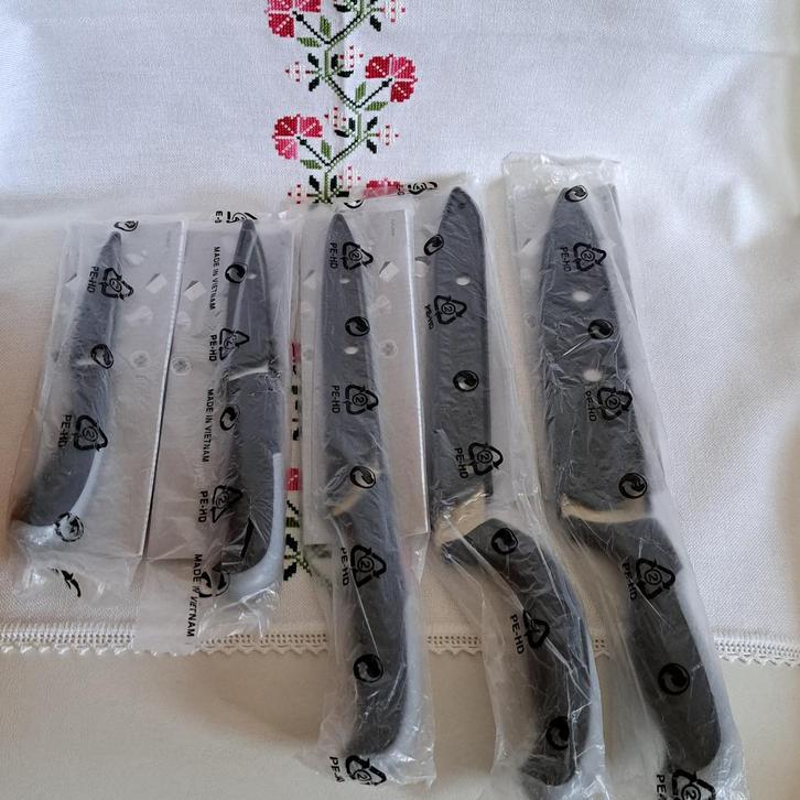 Tupperware ergonomisch messenset, Huis en Inrichting, Keuken | Tupperware, Nieuw, Ophalen of Verzenden