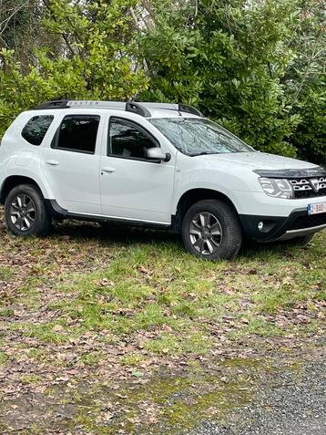 Zeil voor Dacia duster beschikbaar voor biedingen