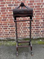 Vintage rustieke kledinghanger, Ophalen, Zo goed als nieuw