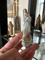 19de eeuws porseleinen Maria beeldje, Antiek en Kunst, Antiek | Religieuze voorwerpen, Ophalen of Verzenden