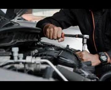 RECHERCHÉ : mécanicien automobile, Enlèvement