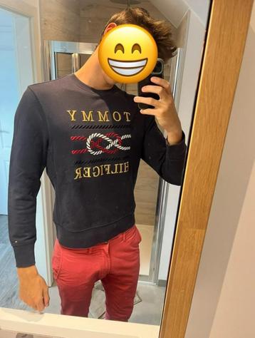 Tommy Hilfiger marineblauwe trui maat S beschikbaar voor biedingen