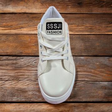 Chaussures pour hommes  beschikbaar voor biedingen